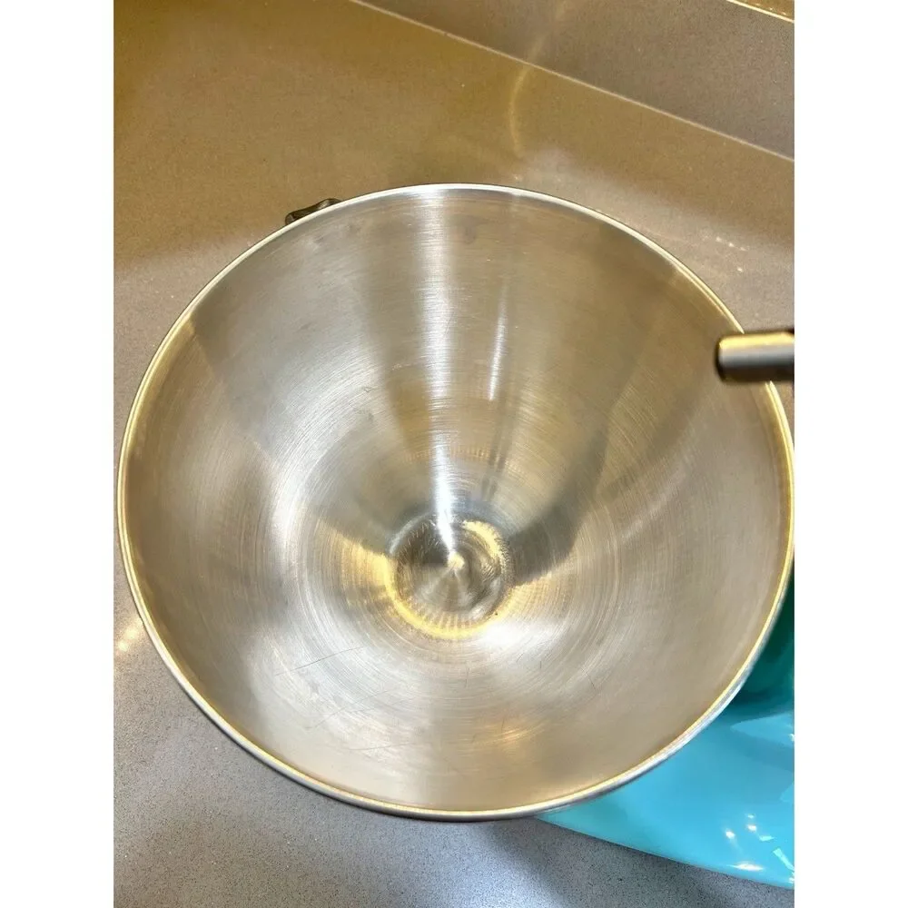 KitchenAid Artisan Series 5 Qt Tilt Head Stand Mixer Aqua Sky Bowl & Attachments